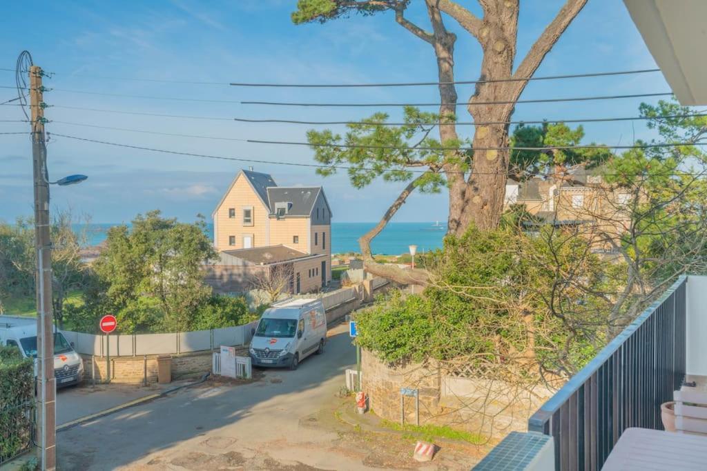 La Mer A Vos Pieds, La Plage A 50M Dinard Exteriör bild